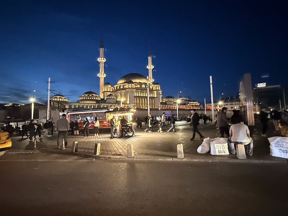 La Moschea di Taksim